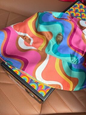 Kurt Geiger Multicolor Wavy Pattern Bucket Hat